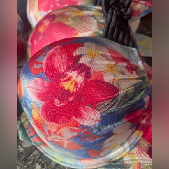 Largest collection of VS bikini bombshells in various sizes see description - Picture 4 of 16